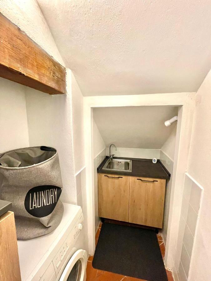 Maila Apartments 25Min From Florence プラート エクステリア 写真